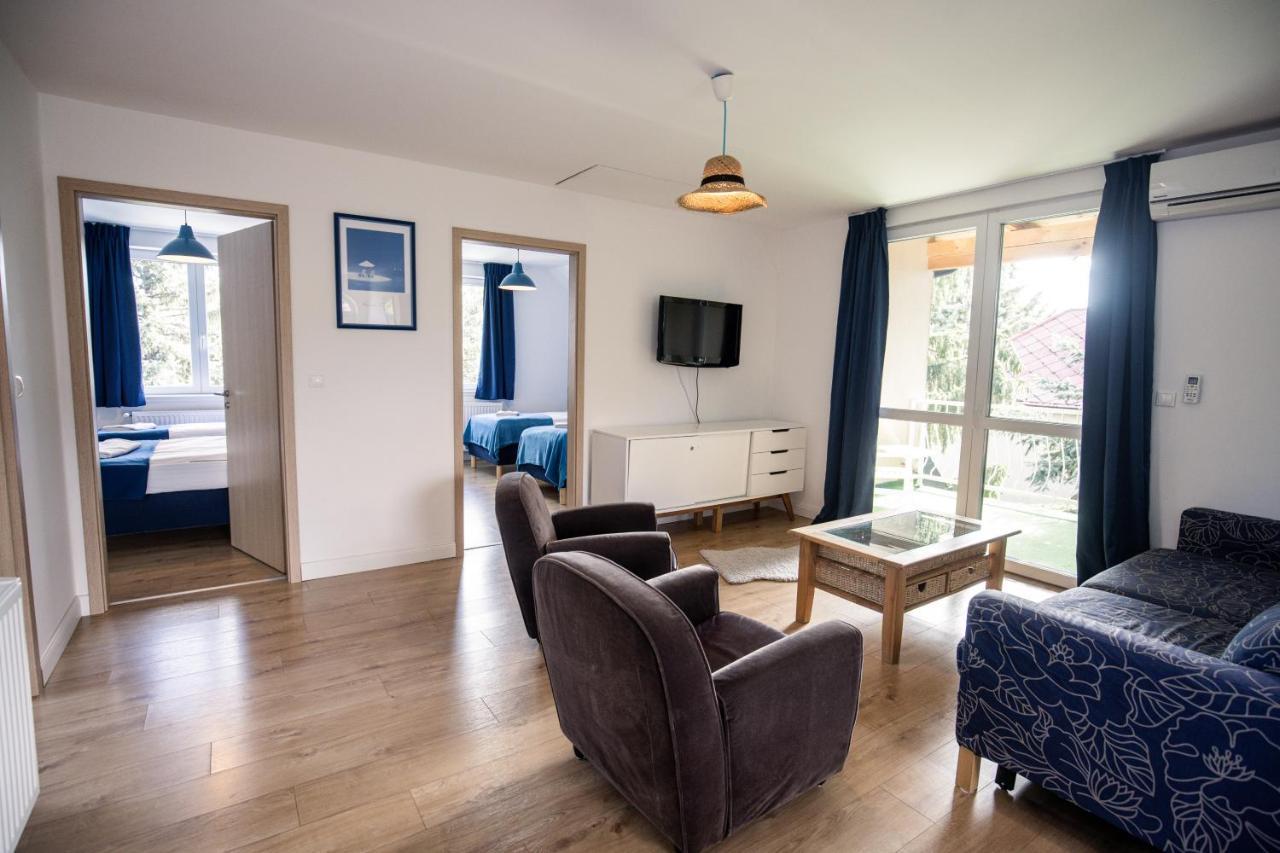 Manor Apartments, Csopak Eksteriør billede