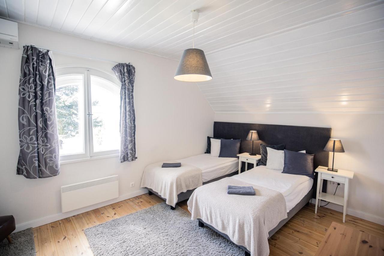 Manor Apartments, Csopak Eksteriør billede